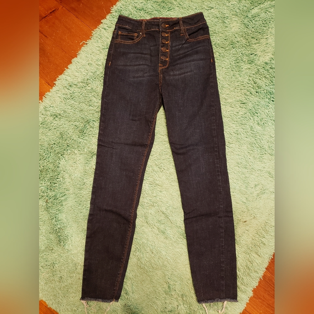 Cello. Jeans. Size 7/27.